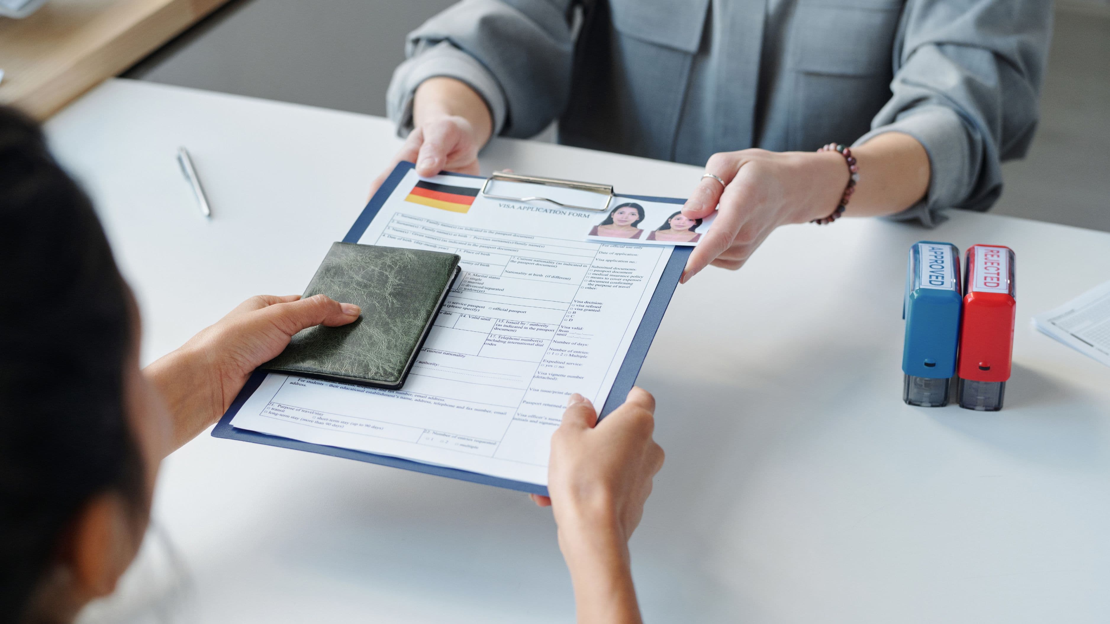 What Are Digital Nomad Business Visas and Which Countries Offer the Best Ones in 2026?